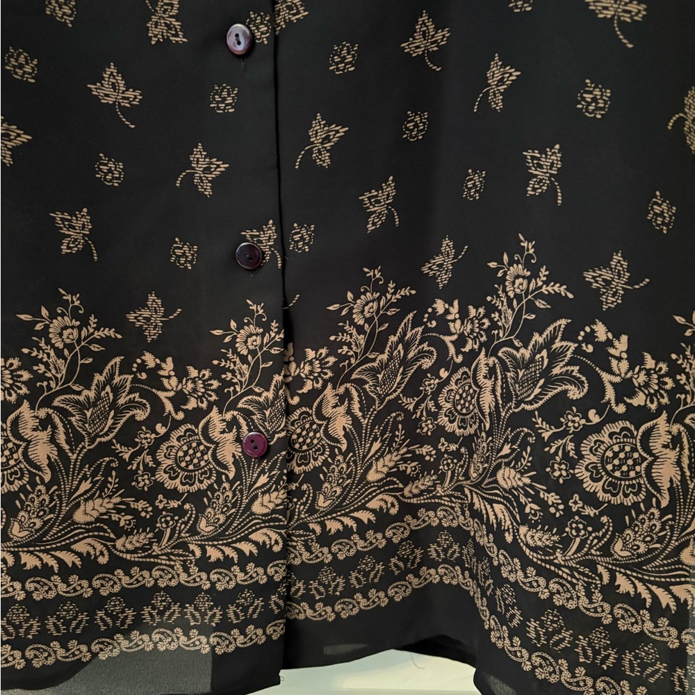 Maggie McNaughton Plus Size Women’s Blouse. Long Button Cuff Sleeves Sz 22 - Picture 8 of 10